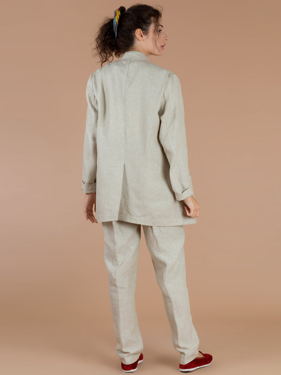 Releve Fashion Filanda n.18 Annemarie Beige Linen Suit Jacket Blazer Sustainable Luxury Fashion Conscious Clothing and Accessories Ethical Designer Brand Artisanal Handcrafted Made in Italy Purchase with Purpose Shop for Good