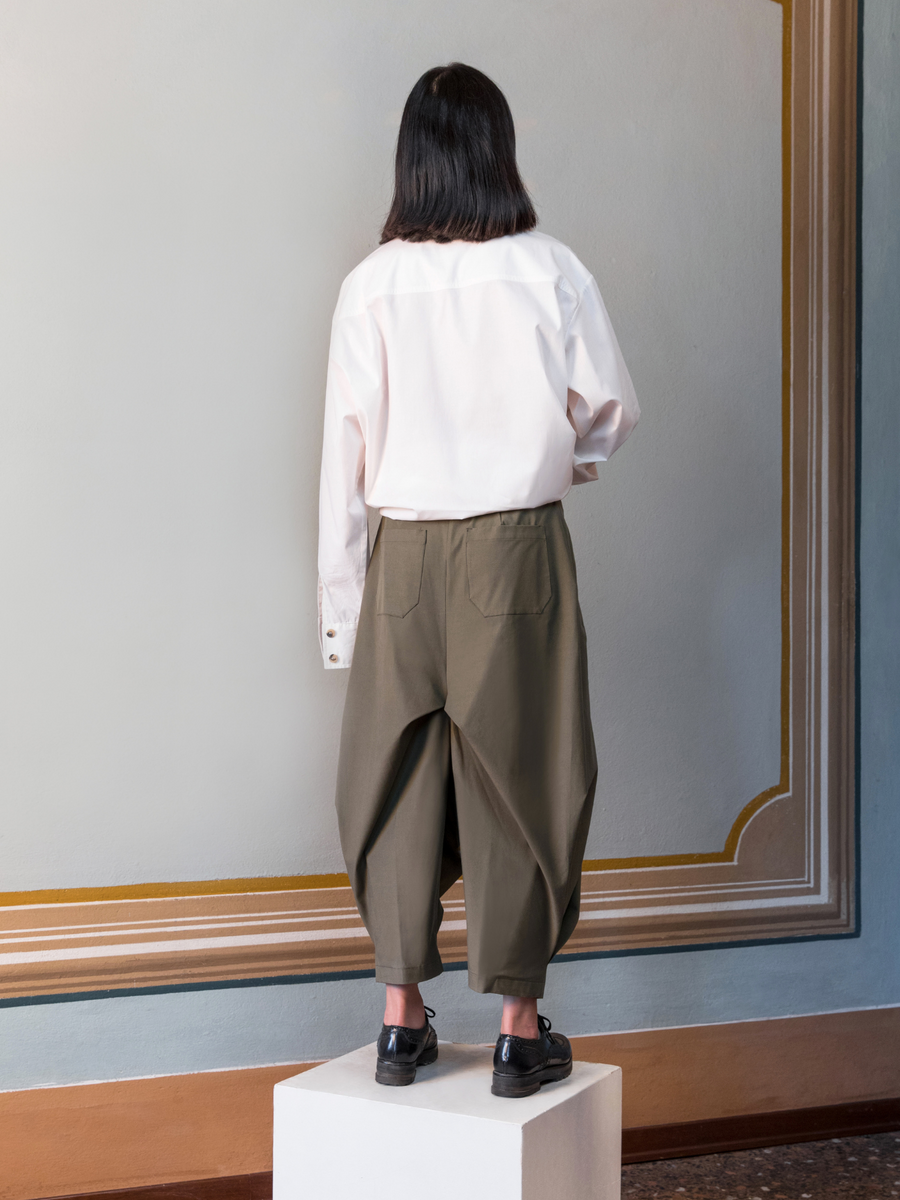 Releve Fashion Filanda n.18 Harem Cotton Trouser Green Sustainable Luxury Fashion Conscious Clothing and Accessories Ethical Designer Brand Artisanal Handcrafted Made in Italy Purchase with Purpose Shop for Good