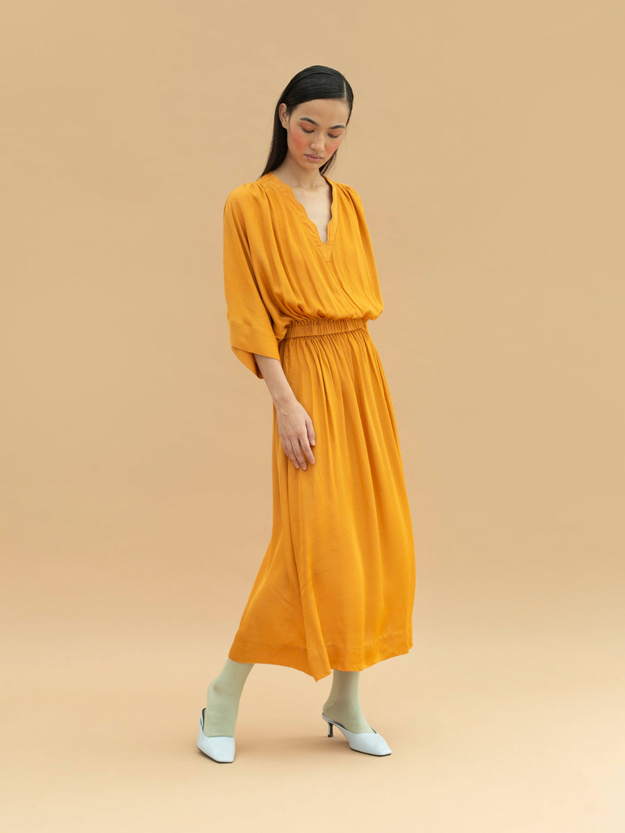 Releve Fashion Mollusk Orange Fibre Fabric Loose Fit Midi Dress Sustainable Luxury Fashion Conscious Clothing Ethical Designer Brand Artisanal Handcrafted Purchase with Purpose Shop for Good