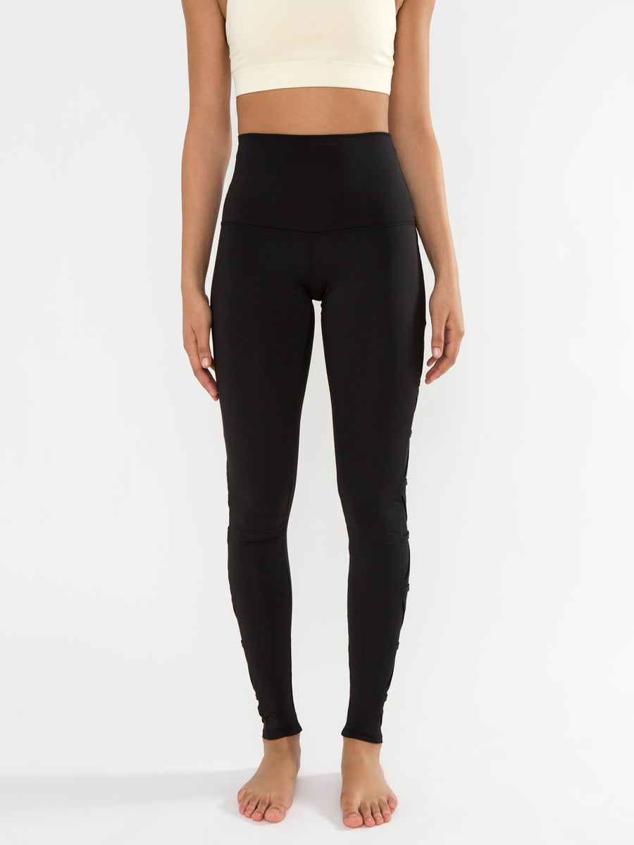 Releve Fashion Pama London Black Beverly Hills Legging Ethical Designers Sustainable Fashion Brand Activewear Athleticwear Athleisure Yoga Positive Fashion Purchase with Purpose Shop for Good