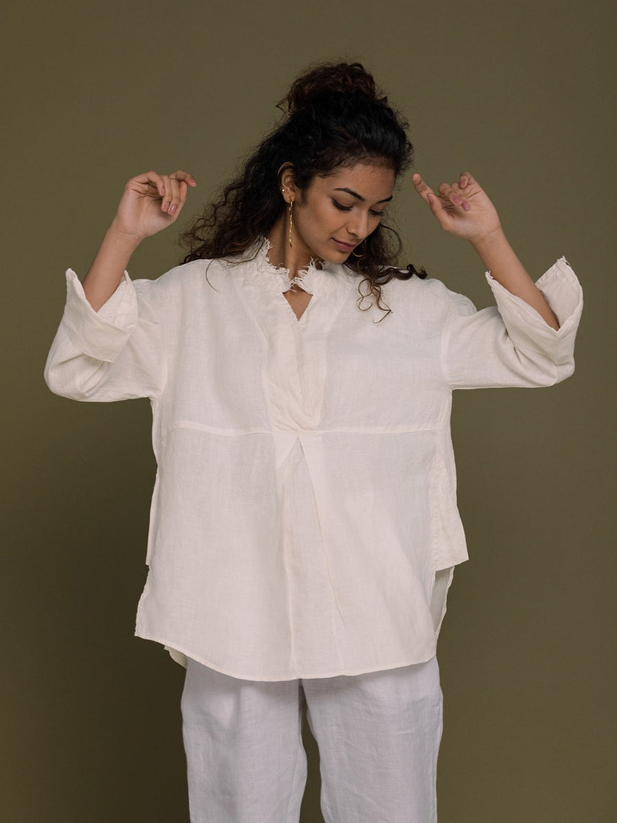 Releve Fashion Reistor White Women are From Venus Shirt Ethical Designer Brand Sustainable Fashion Conscious Clothing Purchase with Purpose Shop for Good