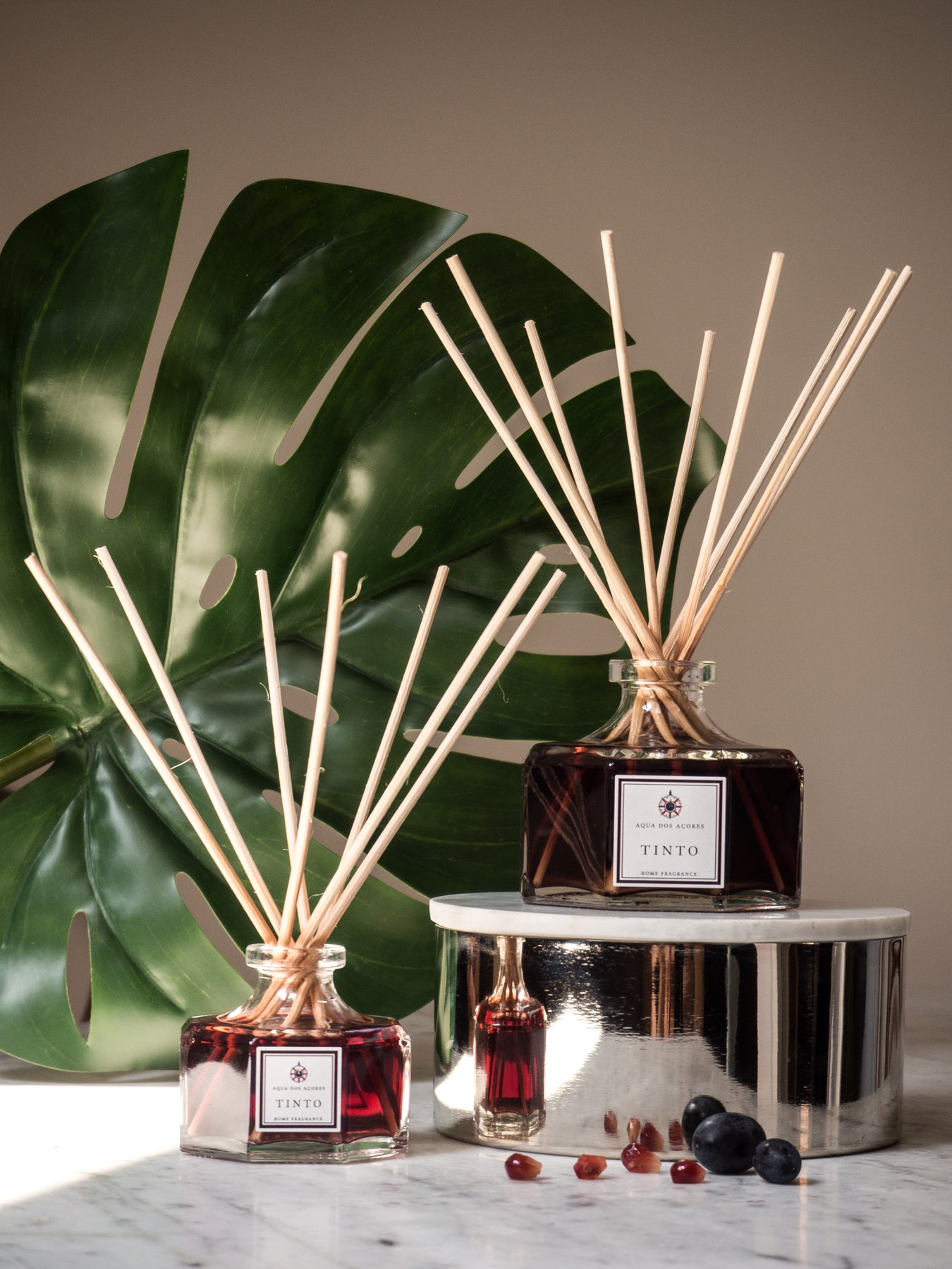 Releve Fashion Aqua dos Acores Tinto Diffuser Home Scent Ethical Designer Fragrance Sustainable Socially Conscious Lifestyle Brand Purchase with Purpose Shop for Good Social Impact