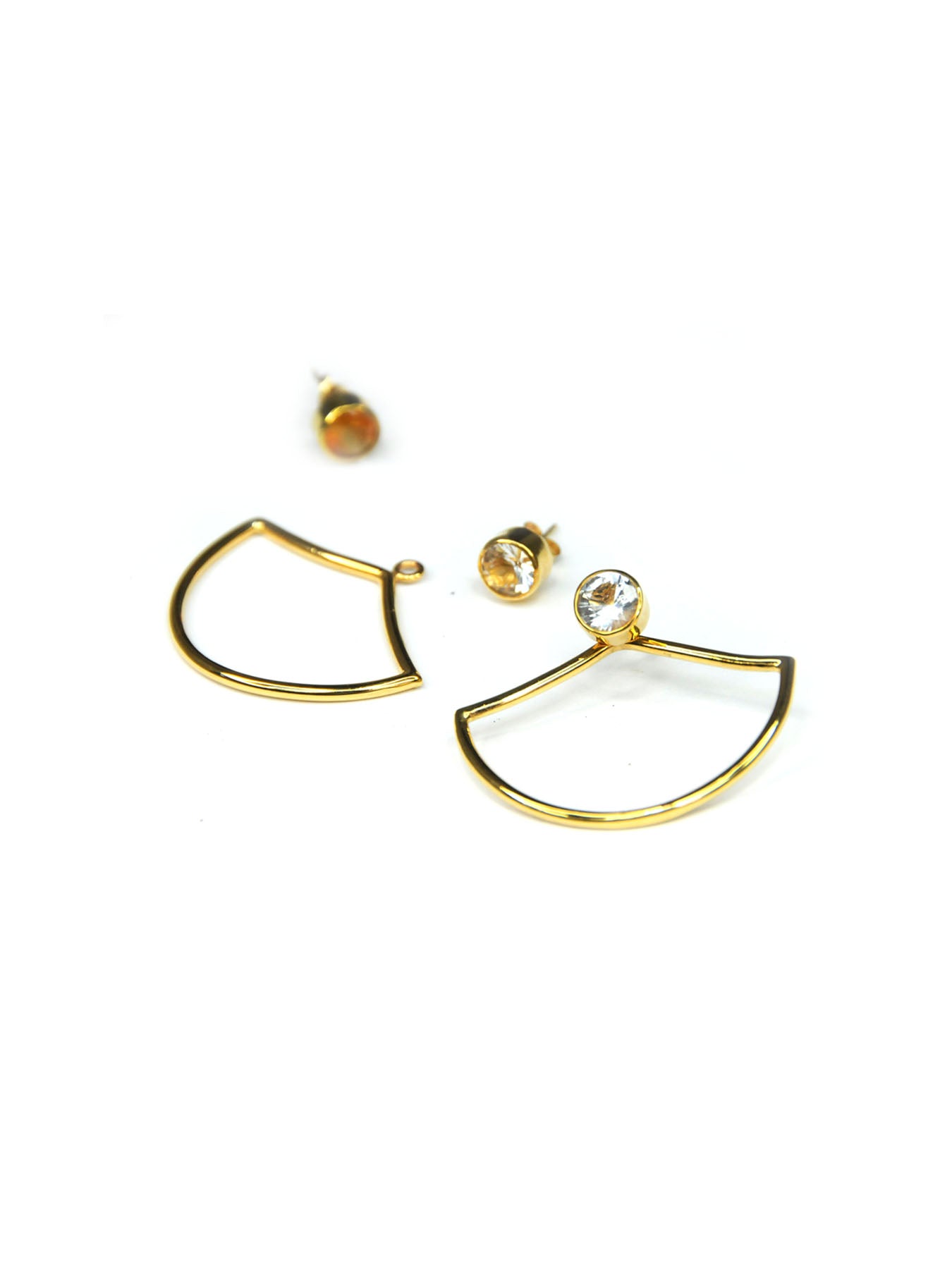 Relevé Fashion Emi & Eve Arkoun Earring Jackets in Gold Made of Recycled Missile Shells Responsible Luxury Conflict-Free Jewellery Ethical and Sustainable Designer Brand Purchase with Purpose Shop for Good