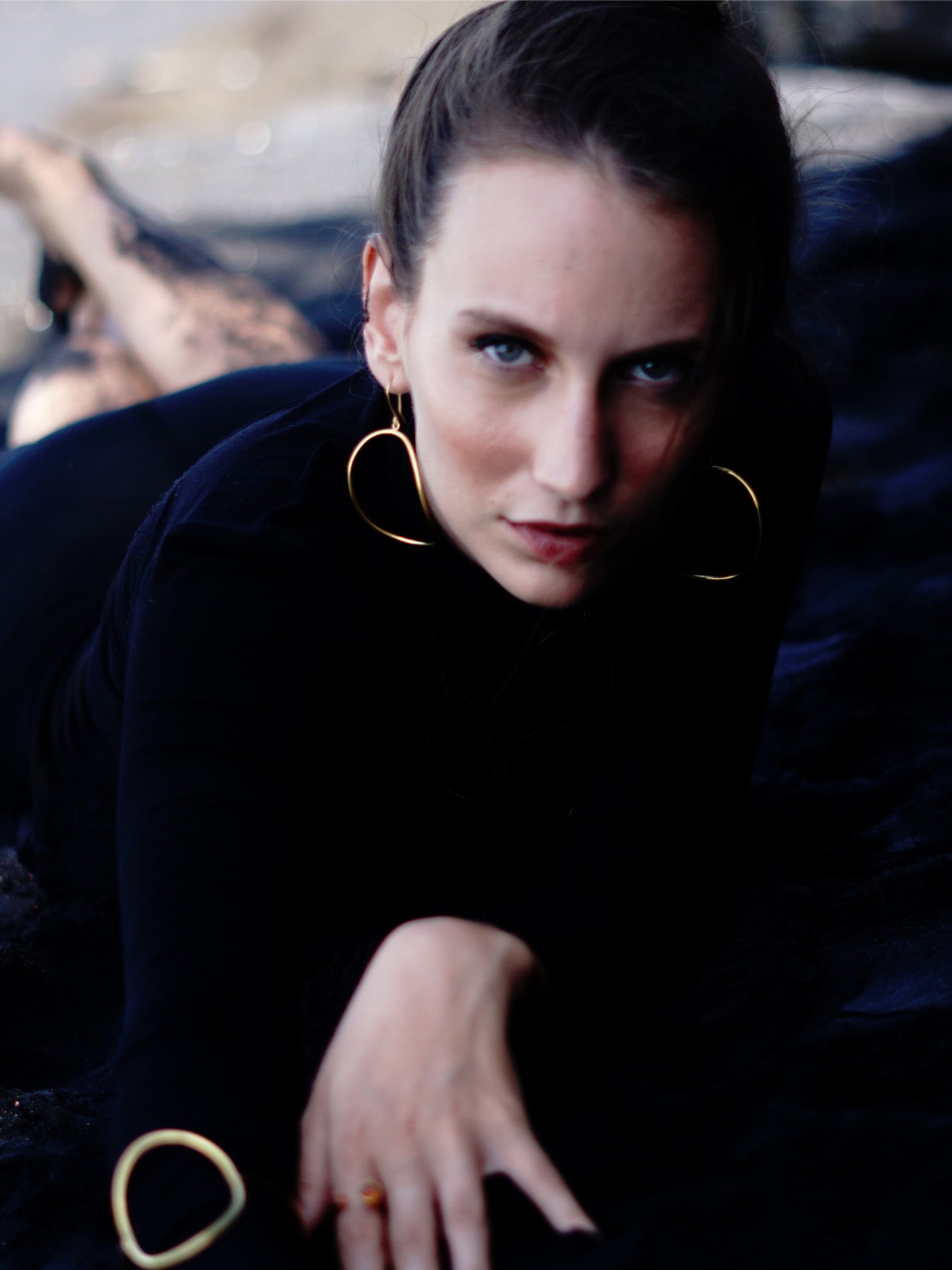 Relevé Fashion Emi & Eve Freedom Dangling Earrings in Gold Made of Recycled Missile Shells Responsible Luxury Conflict-Free Jewellery Ethical and Sustainable Designer Brand Purchase with Purpose Shop for Good