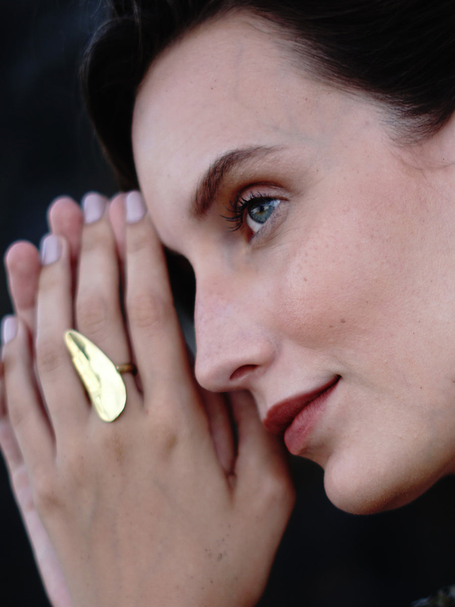 Relevé Fashion Emi & Eve Juno Leaf Ring in Gold Made of Recycled Missile Shells Responsible Luxury Conflict-Free Jewellery Ethical and Sustainable Designer Brand Purchase with Purpose Shop for Good