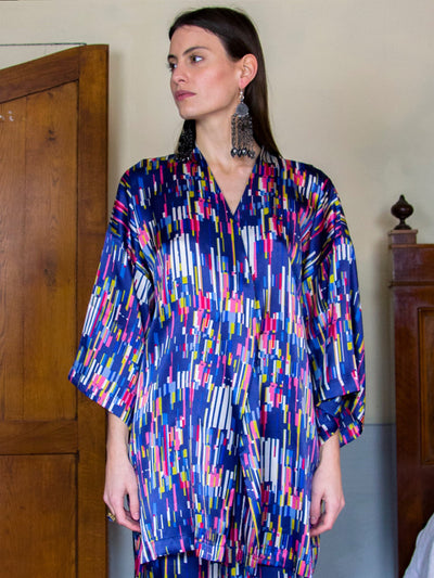 Releve Fashion Filanda n.18 Lorette Multicoloured Silk Kimono Jacket Sustainable Luxury Fashion Conscious Clothing and Accessories Ethical Designer Brand Artisanal Handcrafted Made in Italy Purchase with Purpose Shop for Good