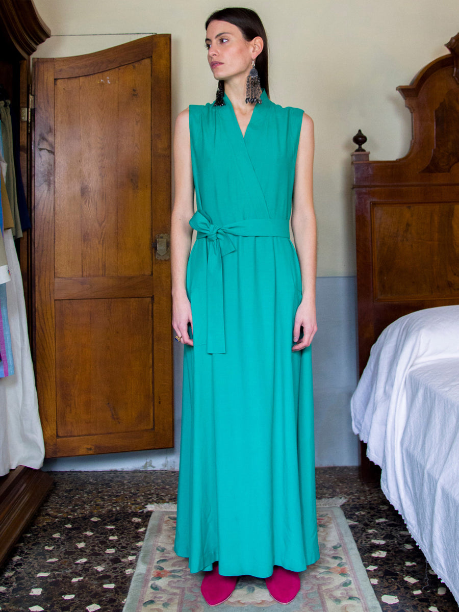 Releve Fashion Filanda n.18 Zita Green Cotton Dress Sustainable Luxury Fashion Conscious Clothing and Accessories Ethical Designer Brand Artisanal Handcrafted Made in Italy Purchase with Purpose Shop for Good