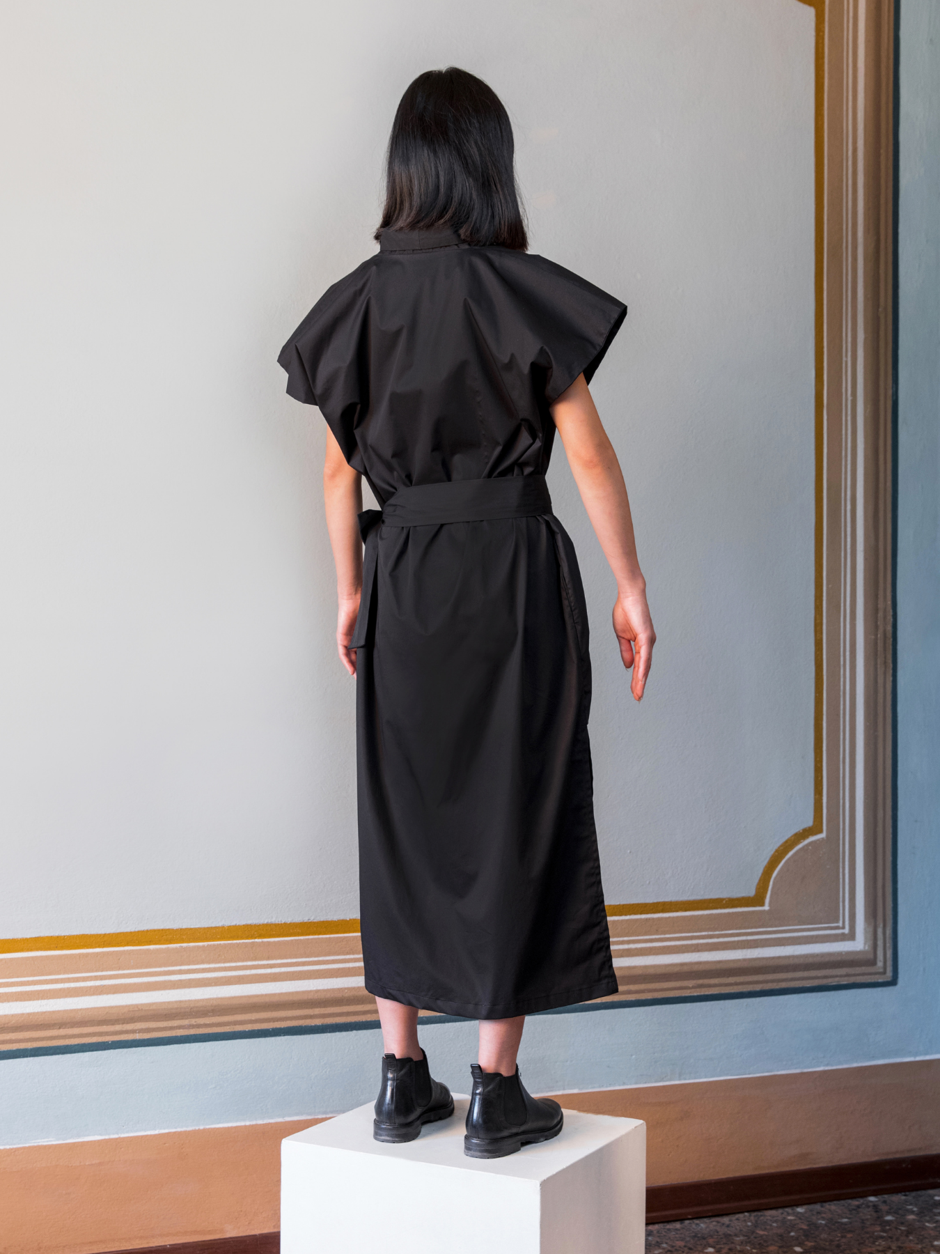Releve Fashion Filanda n.18 O'Keeffe Cotton Dress Black Sustainable Luxury Fashion Conscious Clothing and Accessories Ethical Designer Brand Artisanal Handcrafted Made in Italy Purchase with Purpose Shop for Good