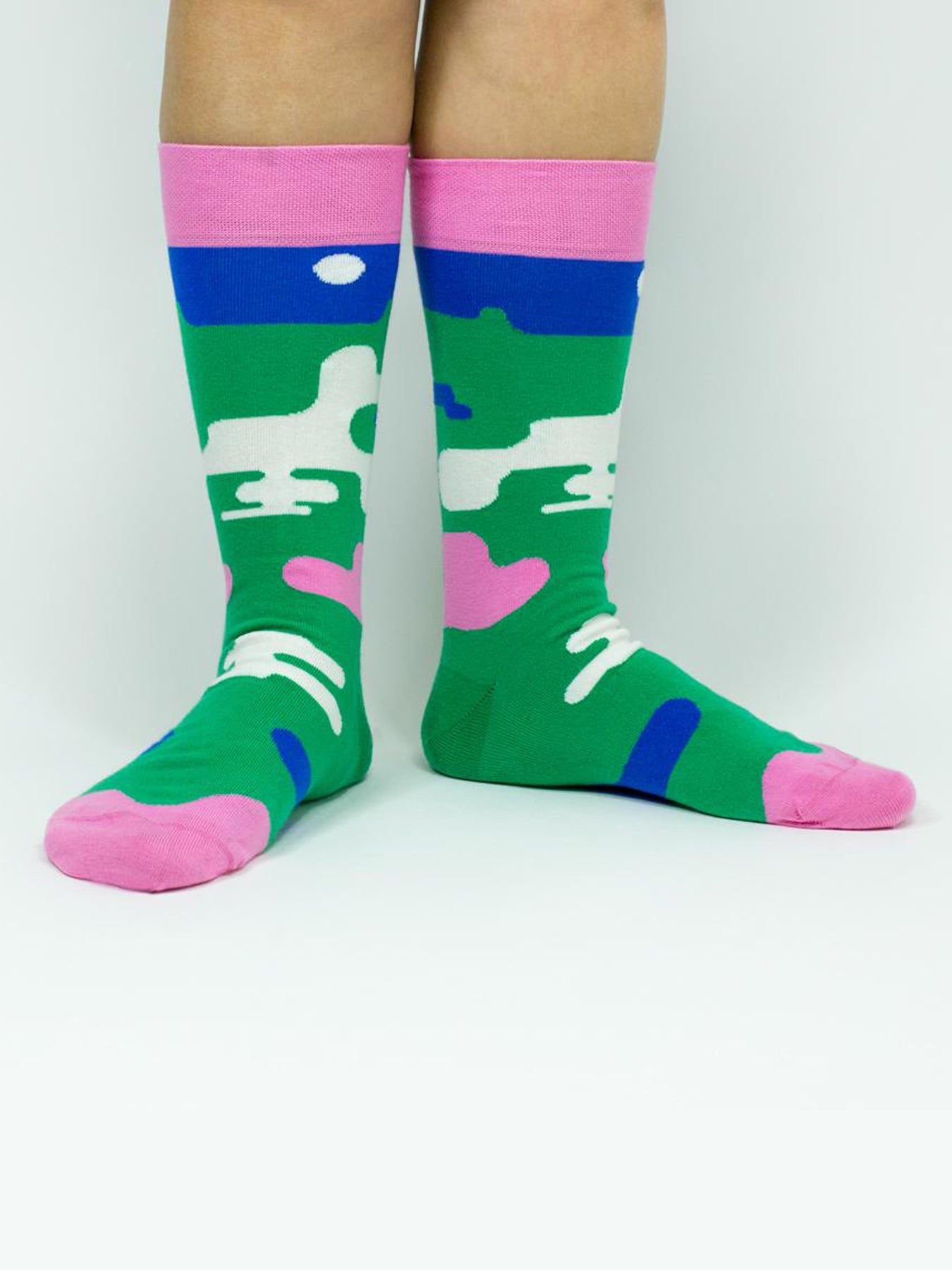 8-bit Vibes by Daniel Aristizabal