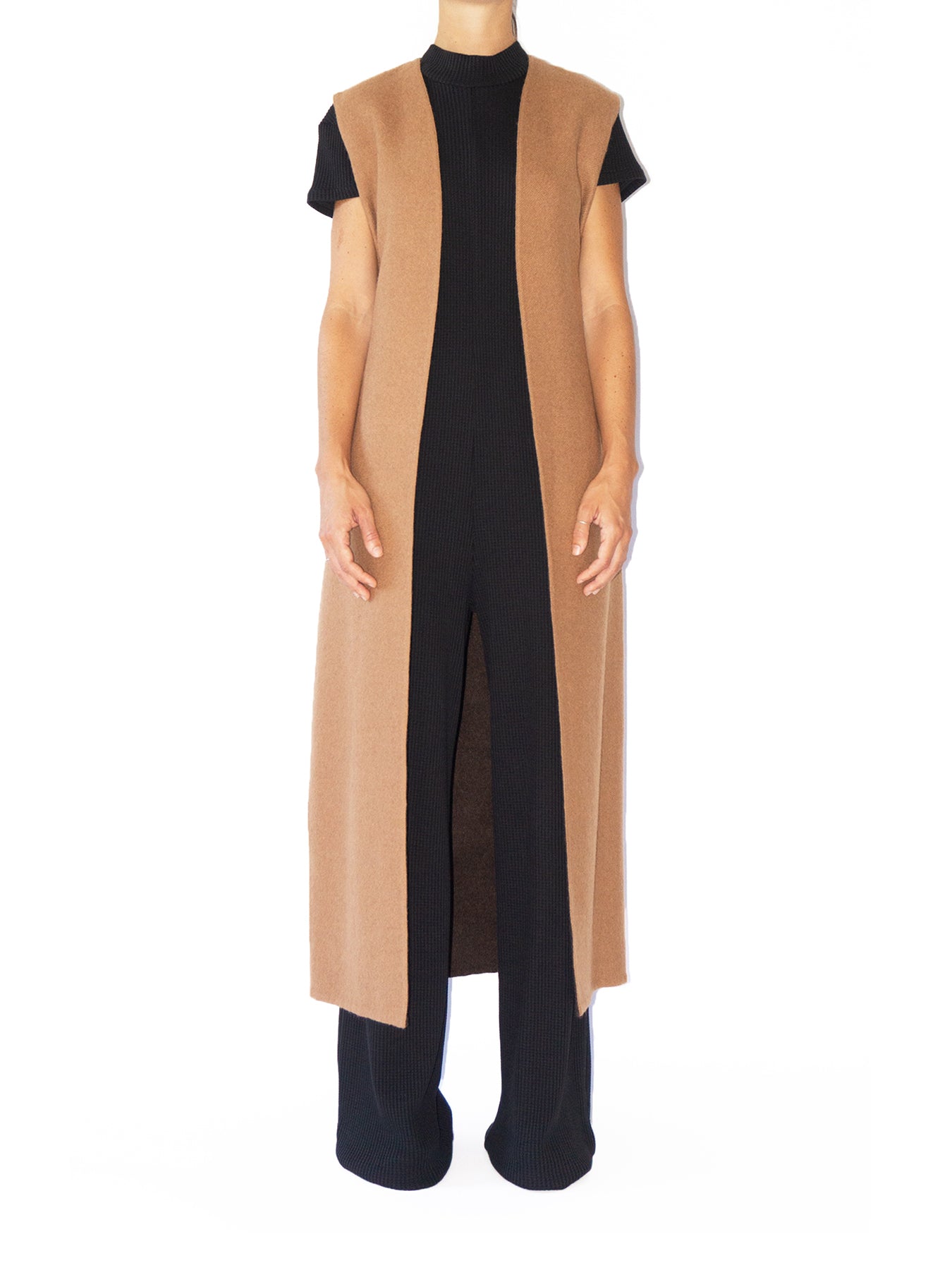 Releve Fashion Port Zienna Long Camel Reversible Alpaca Vest Sustainable Luxury Fashion Conscious Clothing Ethical Designer Brand Eco Design Innovative Materials Purchase with Purpose Shop for Good