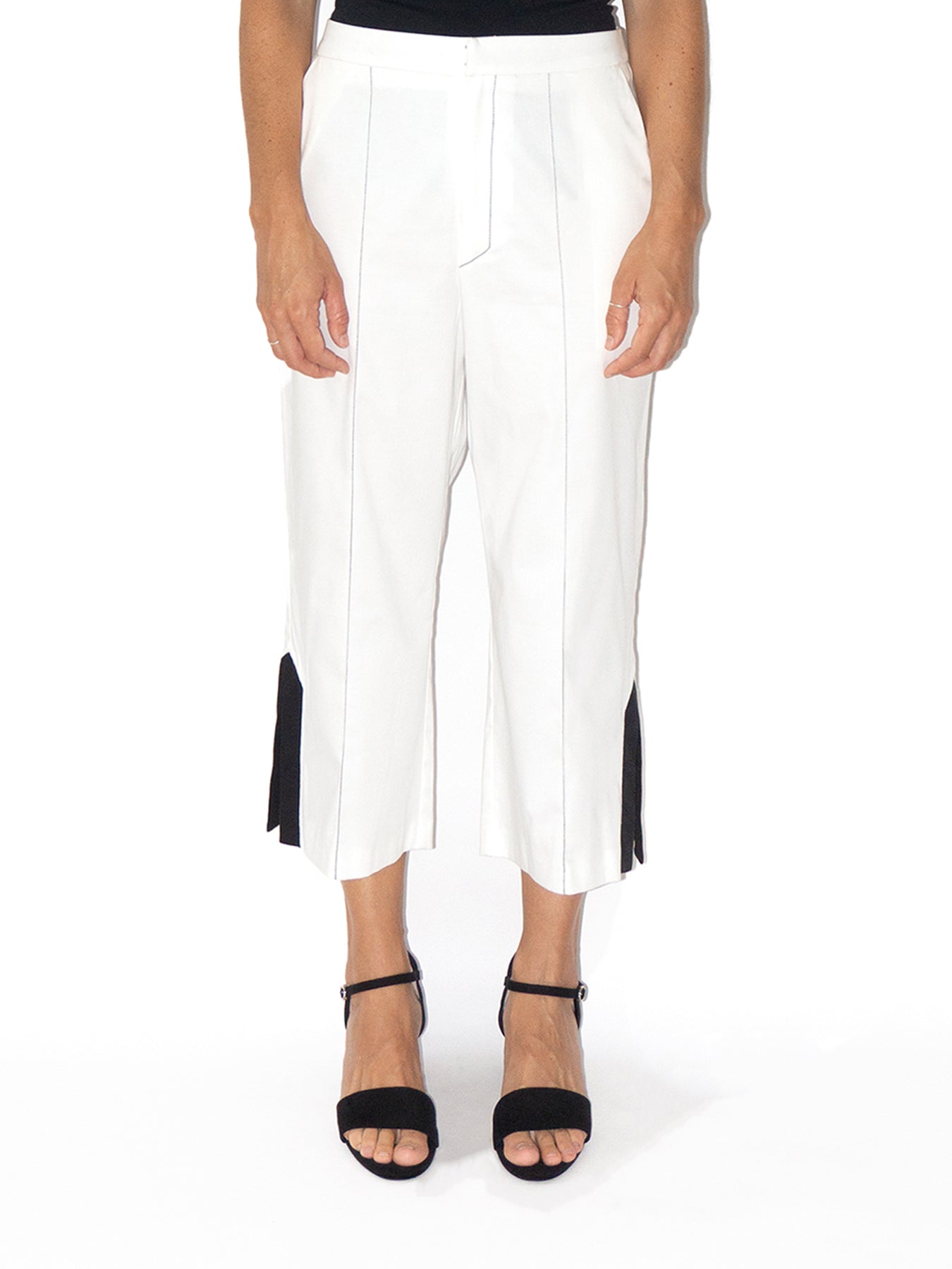 Releve Fashion Port Zienna White and Black Seam Cropped Trousers Sustainable Luxury Fashion Conscious Clothing Ethical Designer Brand Eco Design Innovative Materials Purchase with Purpose Shop for Good