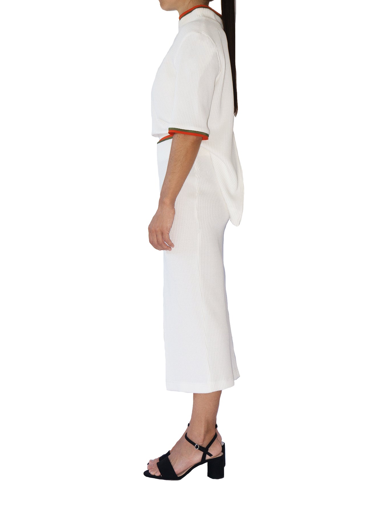 Releve Fashion Port Zienna White Soho Organic Cotton Waffle Knit Skirt Sustainable Luxury Fashion Conscious Clothing Ethical Designer Brand Eco Design Innovative Materials Purchase with Purpose Shop for Good