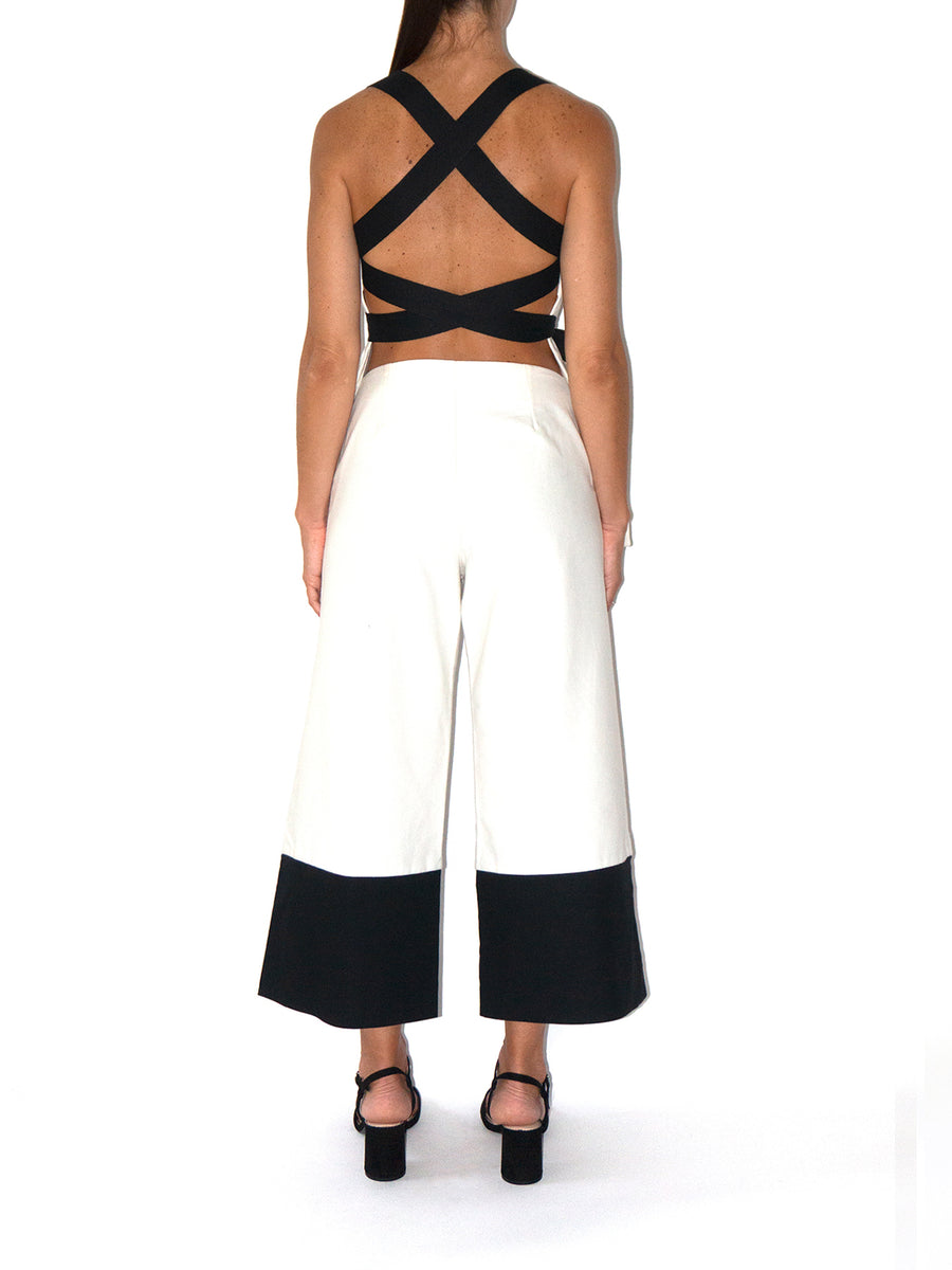 Releve Fashion Port Zienna White and Black Organic Cotton Backless Top Sustainable Luxury Fashion Conscious Clothing Ethical Designer Brand Eco Design Innovative Materials Purchase with Purpose Shop for Good