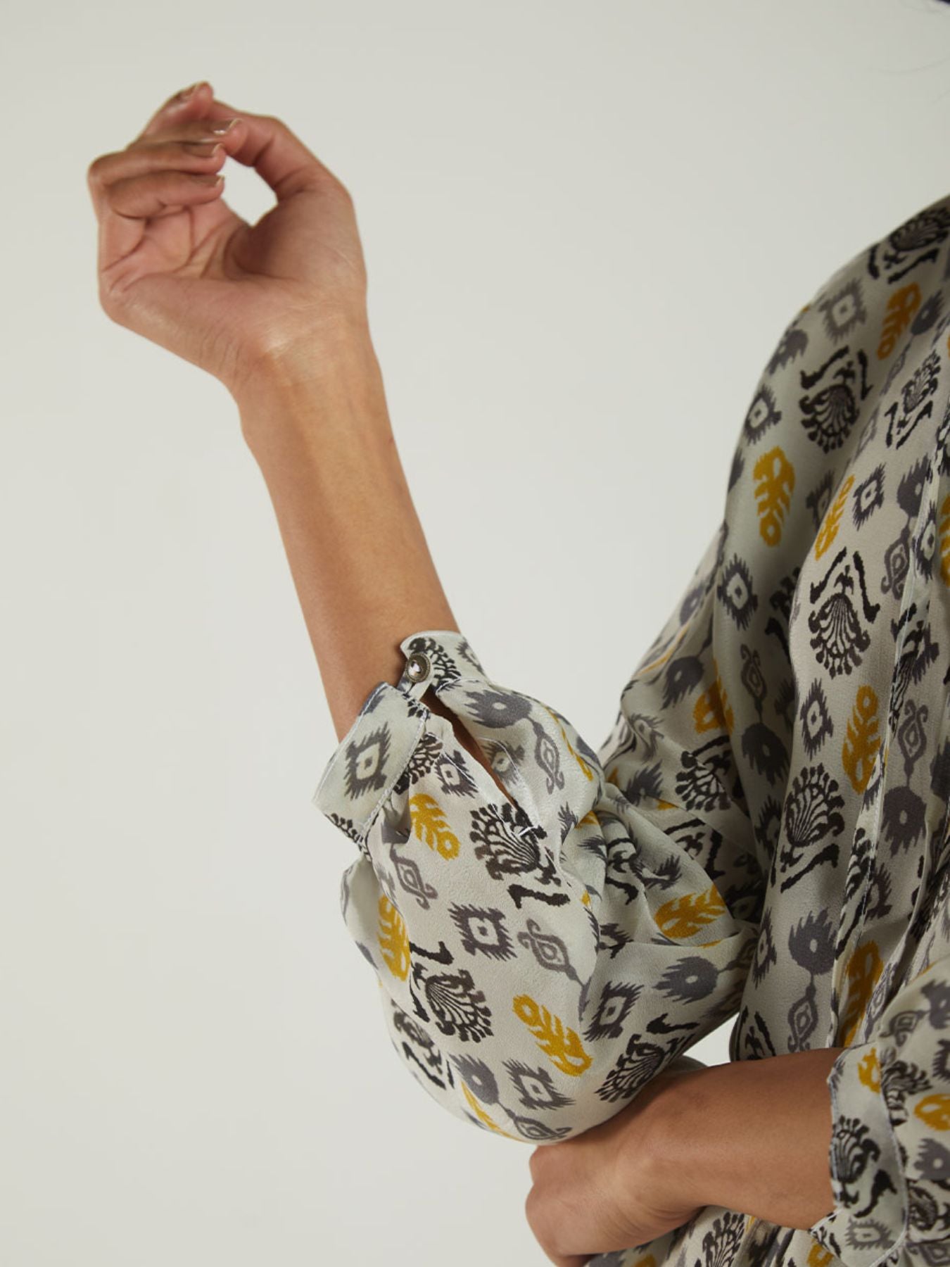 Releve Fashion Reistor A Summer Escape Top Ikat Gardens Print Ethical Designer Brand Sustainable Fashion Conscious Clothing Purchase with Purpose Shop for Good