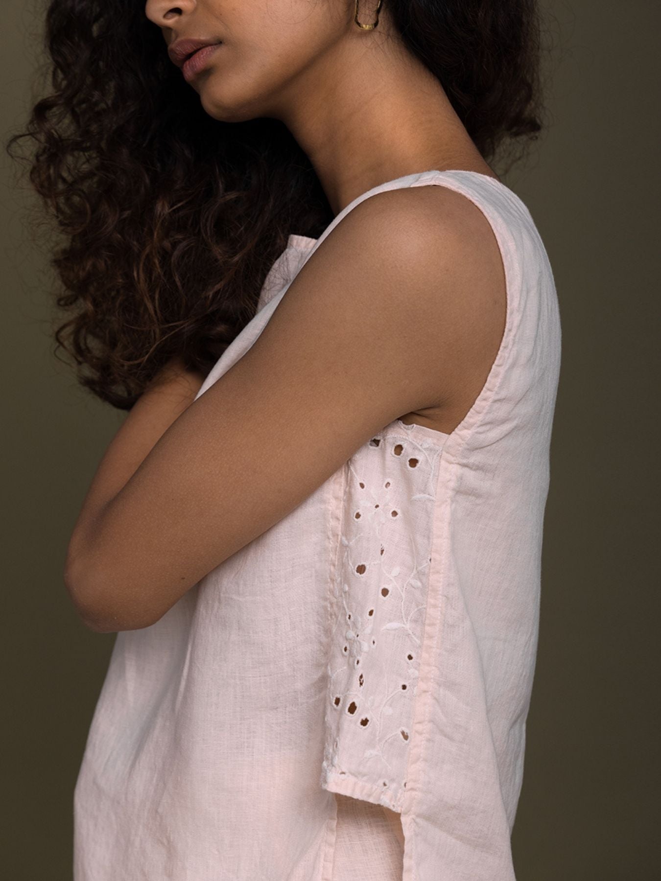 Releve Fashion Reistor Pink Desert Road Trip Top Ethical Designer Brand Sustainable Fashion Conscious Clothing Purchase with Purpose Shop for Good