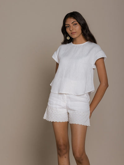Releve Fashion Reistor White Sandcastle Saturdays Short Sleeves Top Ethical Designer Brand Sustainable Fashion Conscious Clothing Purchase with Purpose Shop for Good