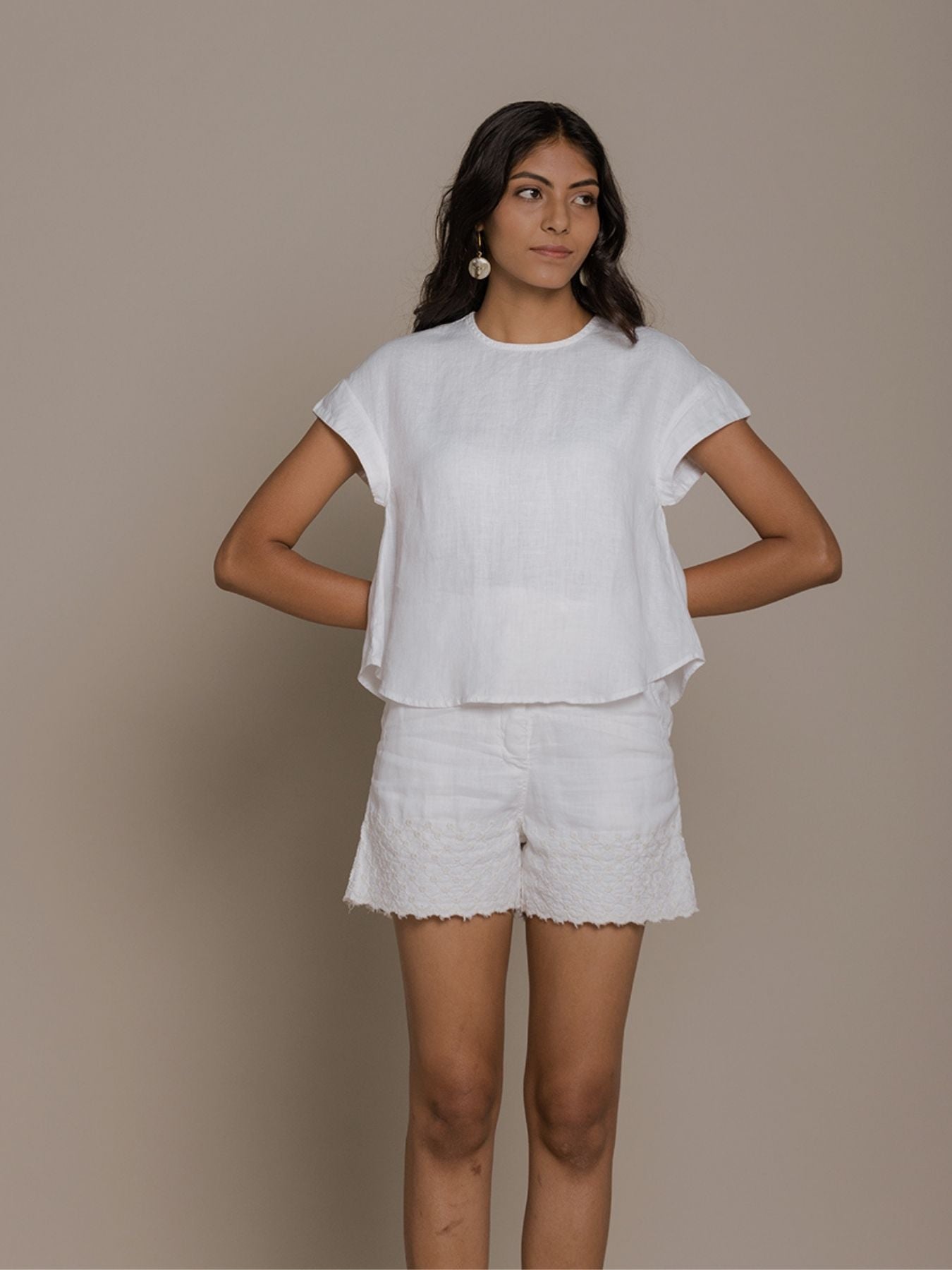 Releve Fashion Reistor White Sandcastle Saturdays Short Sleeves Top Ethical Designer Brand Sustainable Fashion Conscious Clothing Purchase with Purpose Shop for Good