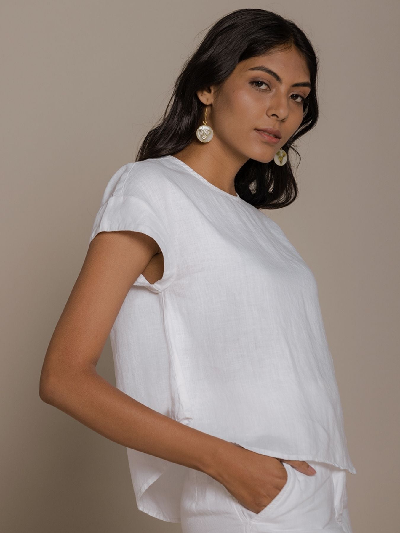 Releve Fashion Reistor White Sandcastle Saturdays Short Sleeves Top Ethical Designer Brand Sustainable Fashion Conscious Clothing Purchase with Purpose Shop for Good