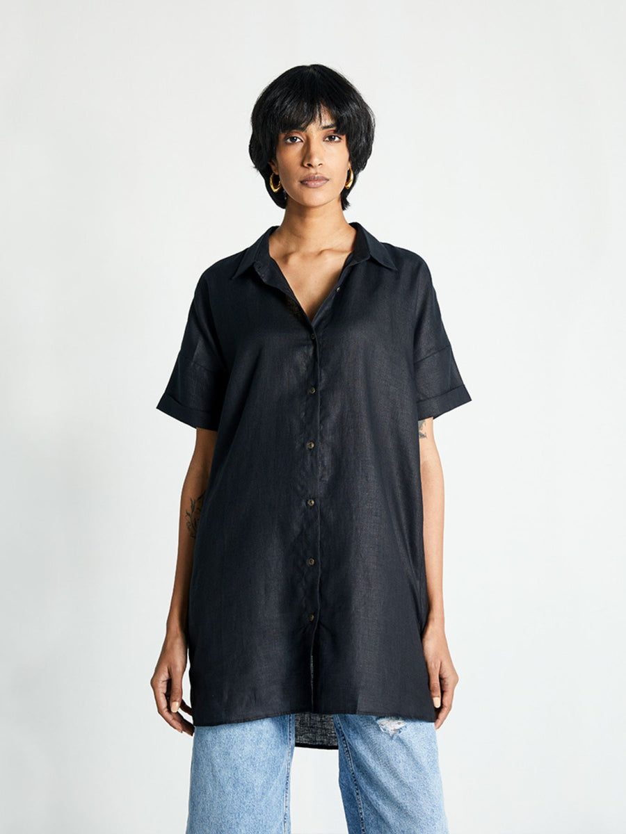 Releve Fashion Reistor The Everyday Shirt Black Ethical Designer Brand Sustainable Fashion Conscious Clothing Purchase with Purpose Shop for Good