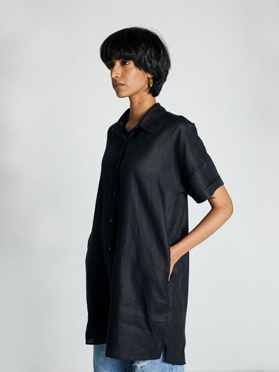 Releve Fashion Reistor The Everyday Shirt Black Ethical Designer Brand Sustainable Fashion Conscious Clothing Purchase with Purpose Shop for Good