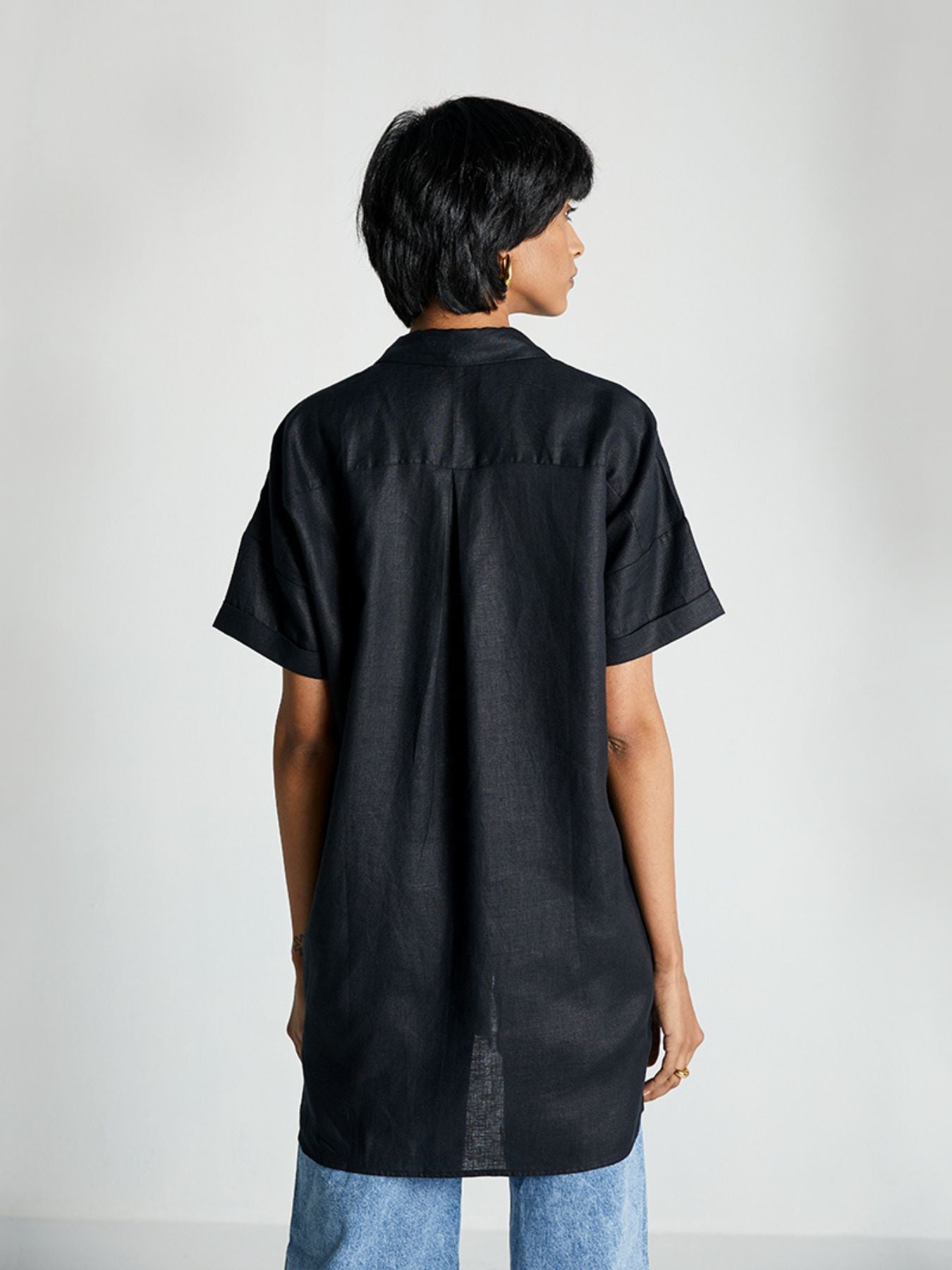 Releve Fashion Reistor The Everyday Shirt Black Ethical Designer Brand Sustainable Fashion Conscious Clothing Purchase with Purpose Shop for Good