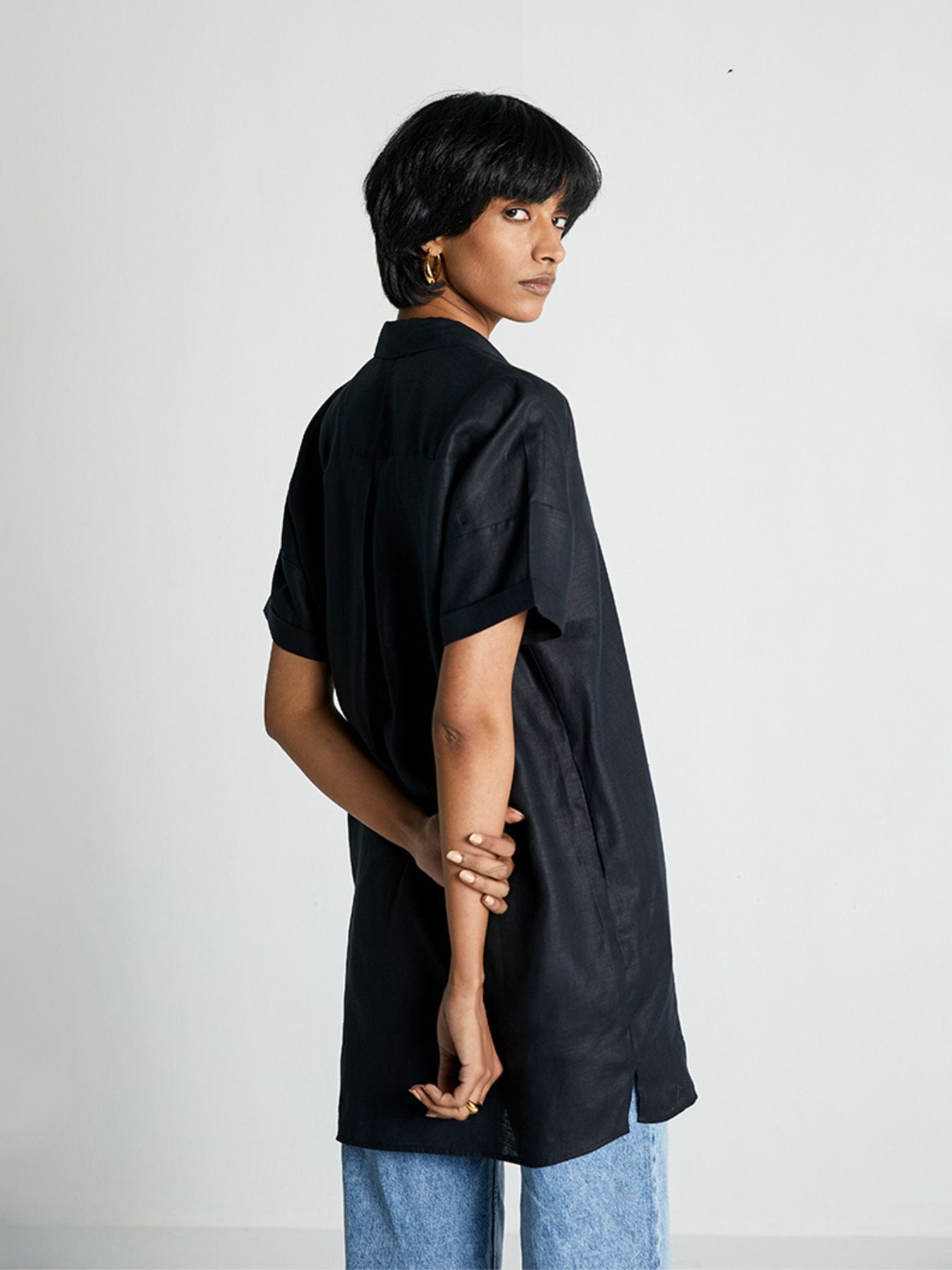 Releve Fashion Reistor The Everyday Shirt Black Ethical Designer Brand Sustainable Fashion Conscious Clothing Purchase with Purpose Shop for Good