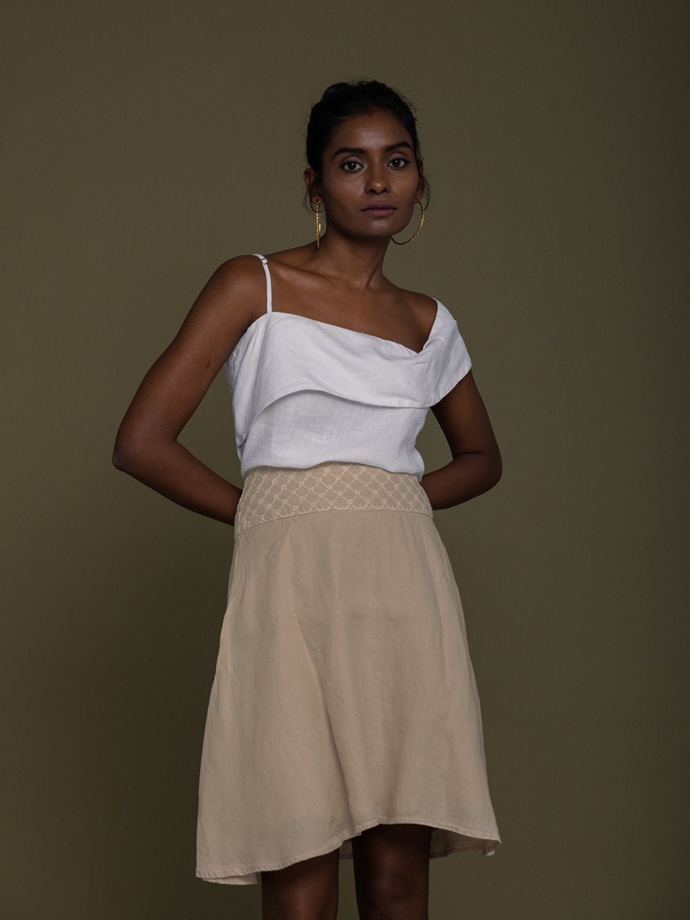 Releve Fashion Reistor White The Wandering Wave One-Shoulder Top Ethical Designer Brand Sustainable Fashion Conscious Clothing Purchase with Purpose Shop for Good