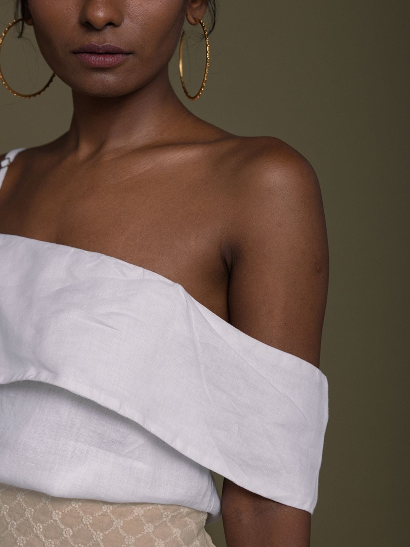 Releve Fashion Reistor White The Wandering Wave One-Shoulder Top Ethical Designer Brand Sustainable Fashion Conscious Clothing Purchase with Purpose Shop for Good